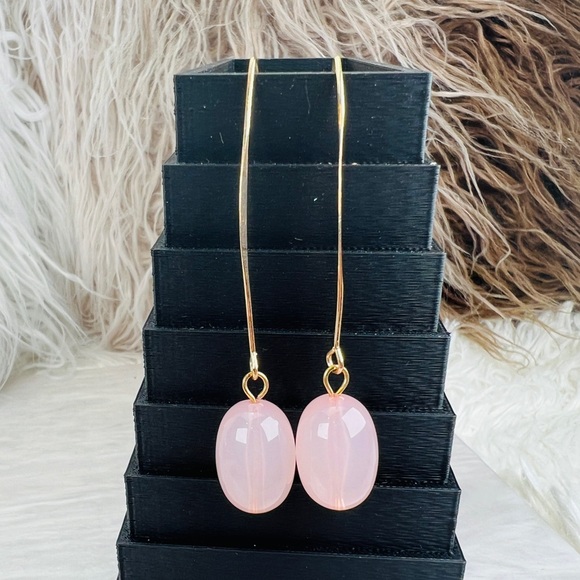 Jewelry - Gorgeous, goldtone, light pink and ccent drop long costume pierced earrings